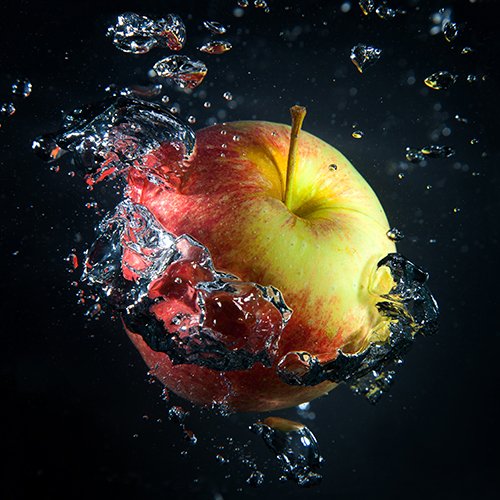 apple underwater